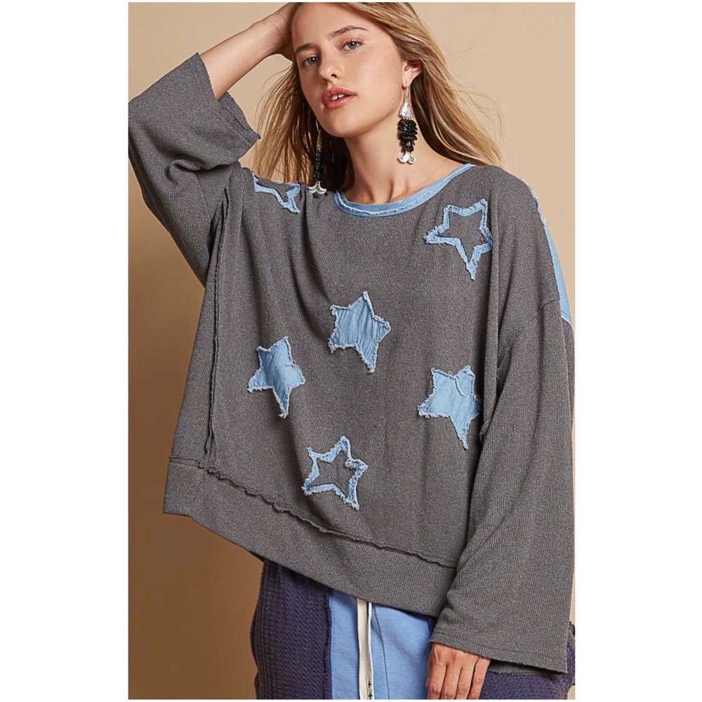 POL Gray Long Sleeve Star Appliqué Top with Light Blue Trim